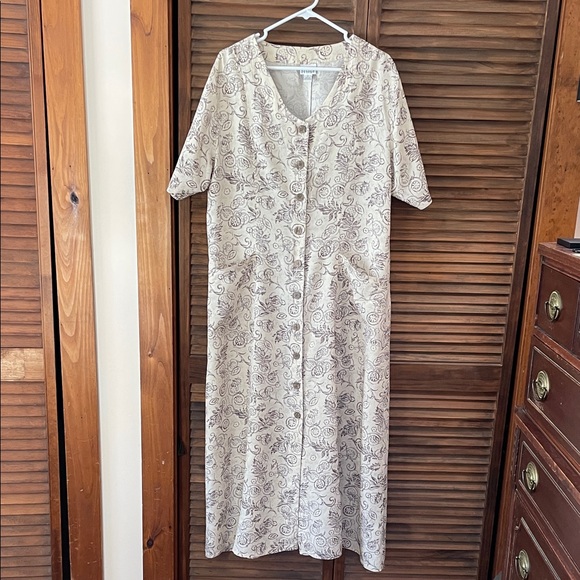 Gorgeous Chico's Design Silk Button-Front Dress (Sz 2) - Picture 5 of 14